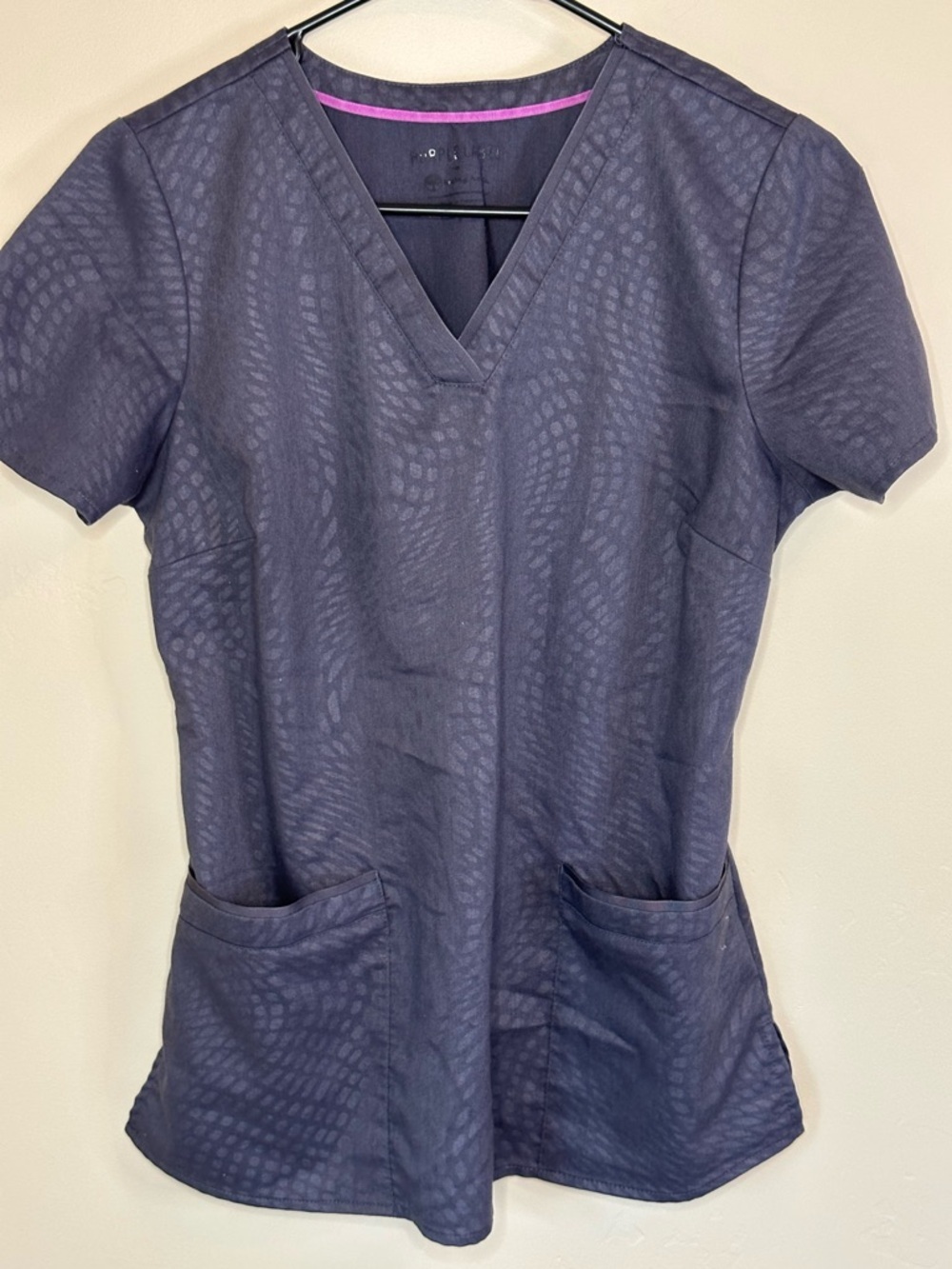 Healing Hands Purple Label SMALL Gray Textured V-Neck Scrub Top - 20” P2P
